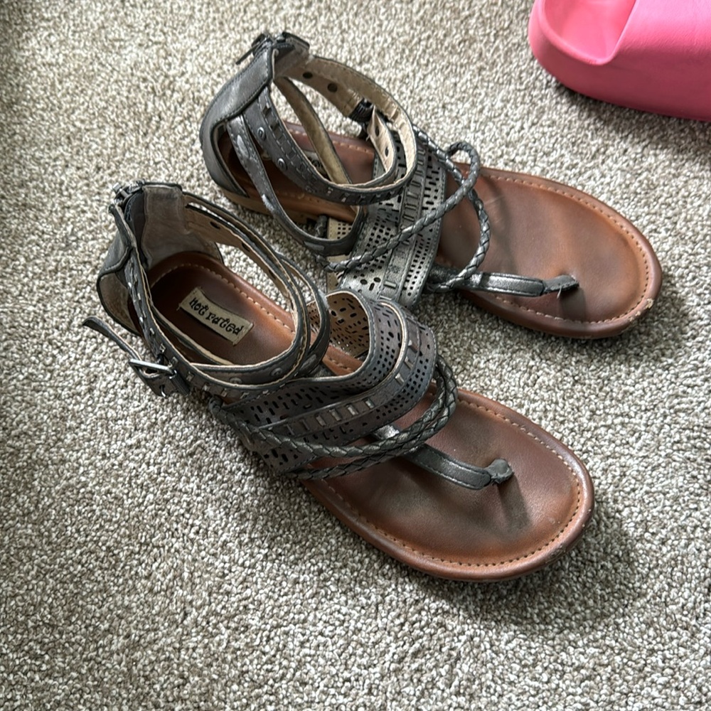 Size 8.5 sandals